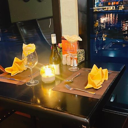 Lotus Elegance Cruise Otel Ha Long Dış mekan fotoğraf