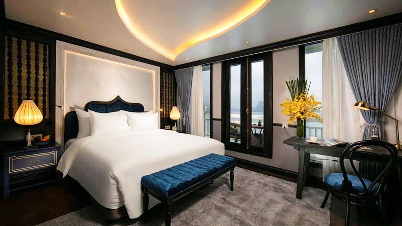 Lotus Elegance Cruise Otel Ha Long Dış mekan fotoğraf
