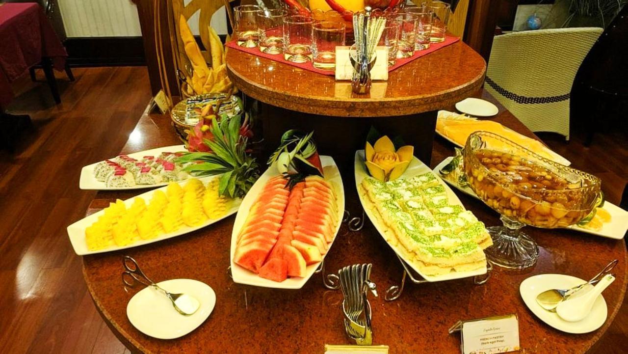 Lotus Elegance Cruise Otel Ha Long Dış mekan fotoğraf
