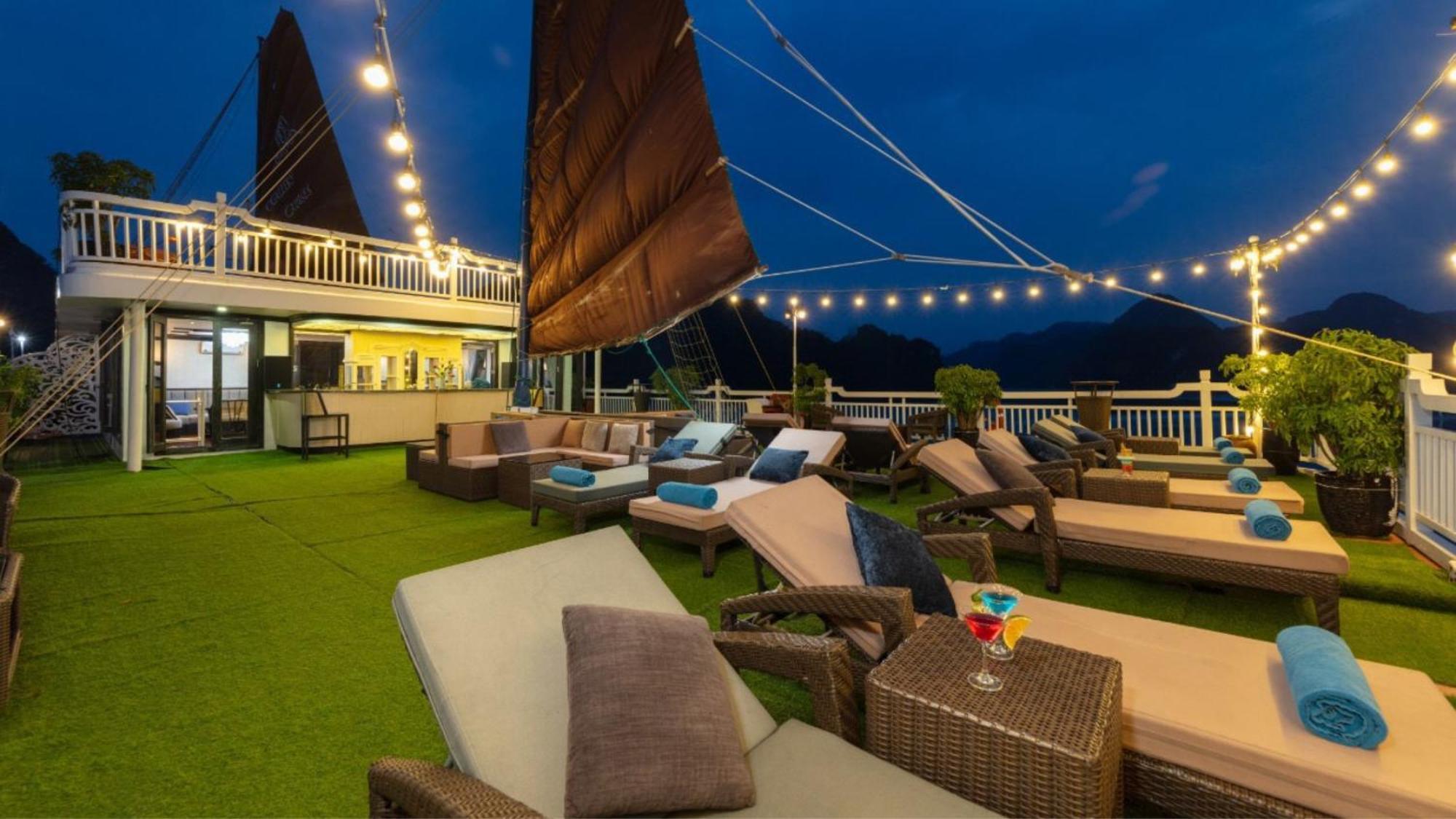 Lotus Elegance Cruise Otel Ha Long Dış mekan fotoğraf